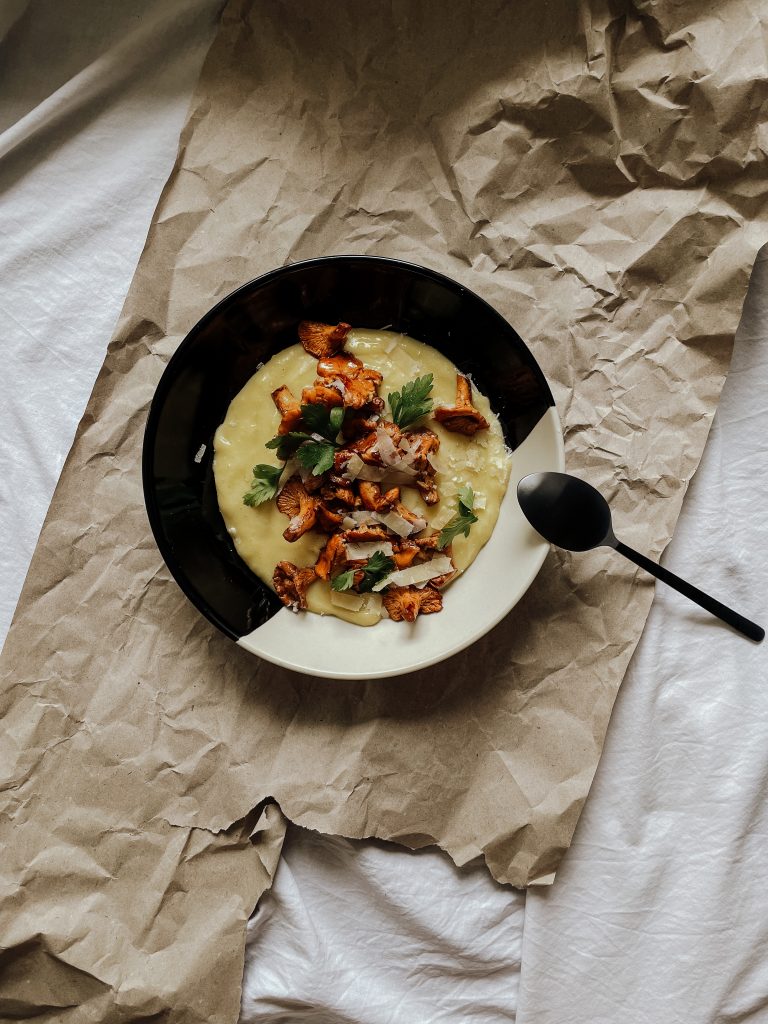 Early Autumn Dinner: Polenta mit Schwammerl